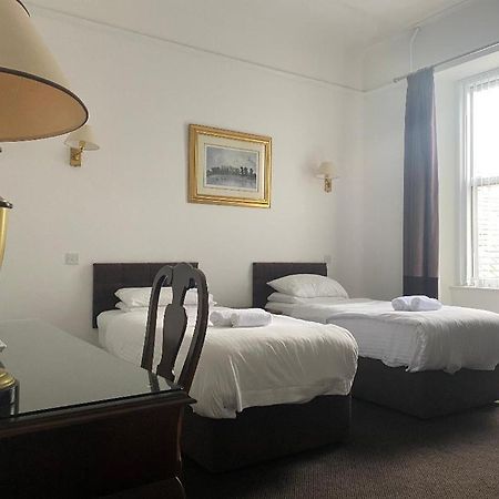 Argyll Arms Hotel 캠벨타운 외부 사진