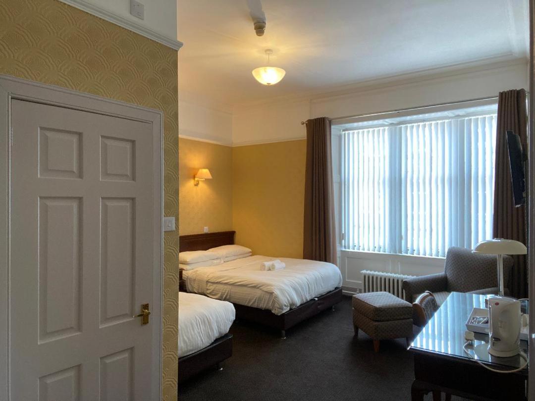 Argyll Arms Hotel 캠벨타운 외부 사진
