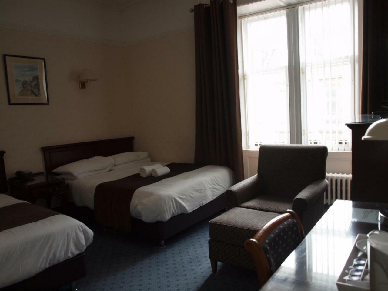 Argyll Arms Hotel 캠벨타운 외부 사진
